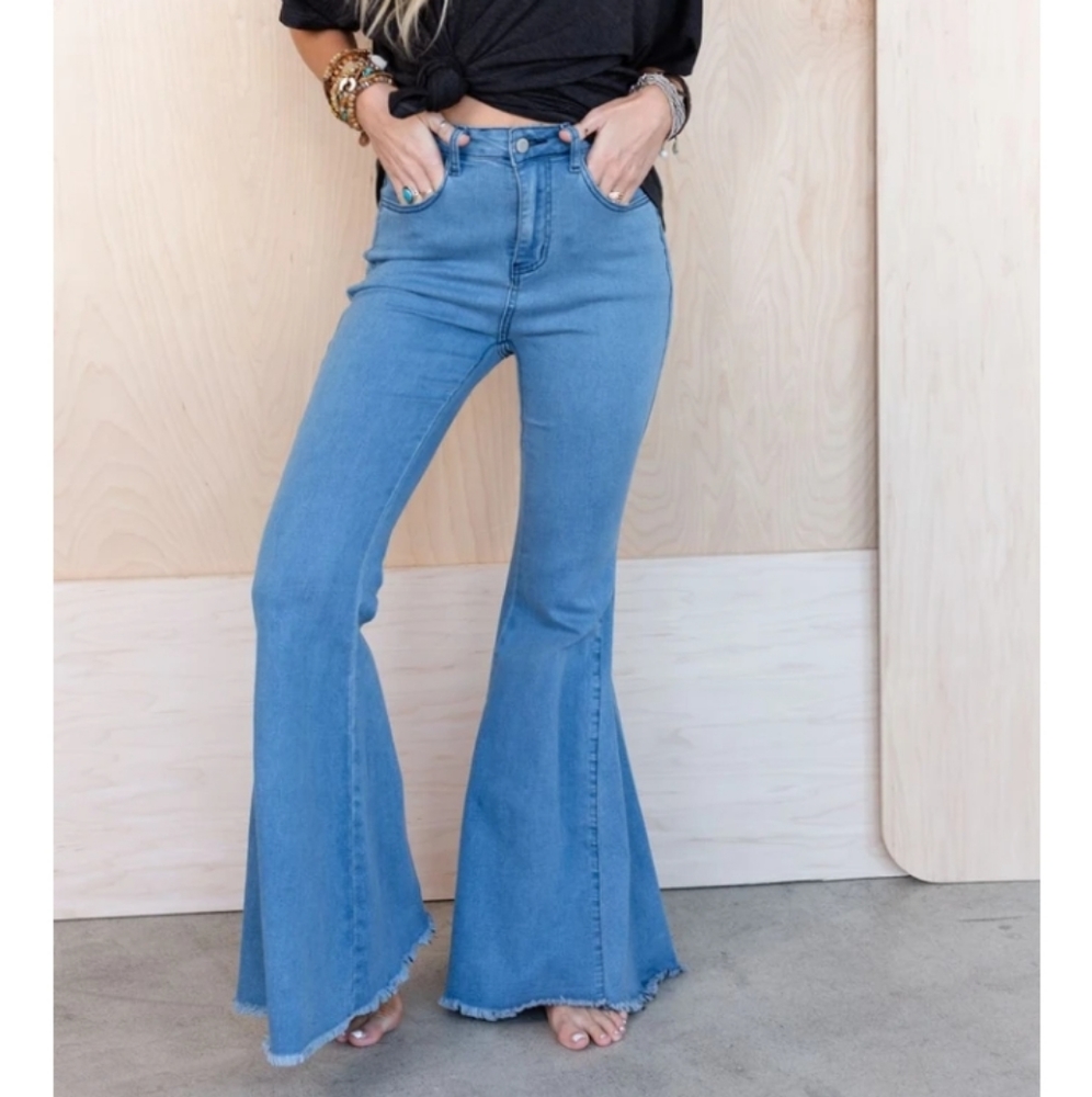 NWT Prestley Super Flare Jeans size XS